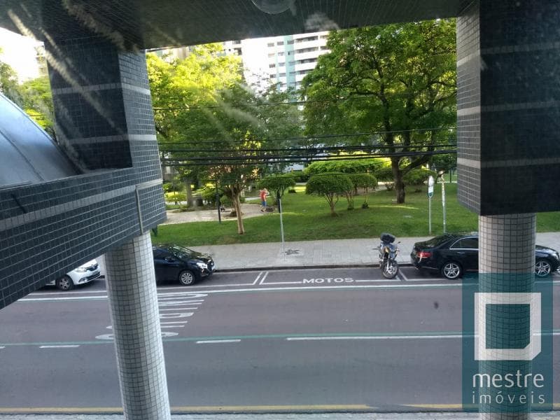 Loja para Venda em Curitiba / PR no bairro Batel