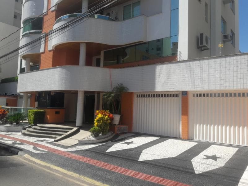 Apartamento 3 dormitórios para Venda em Balneário Camboriú / SC no bairro CENTRO
