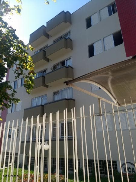 Apartamento para Venda em Curitiba / PR no bairro Vila Izabel