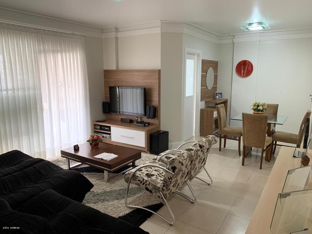 Apartamento 2 Quartos para Venda em Balneário Camboriú / SC no bairro CENTRO