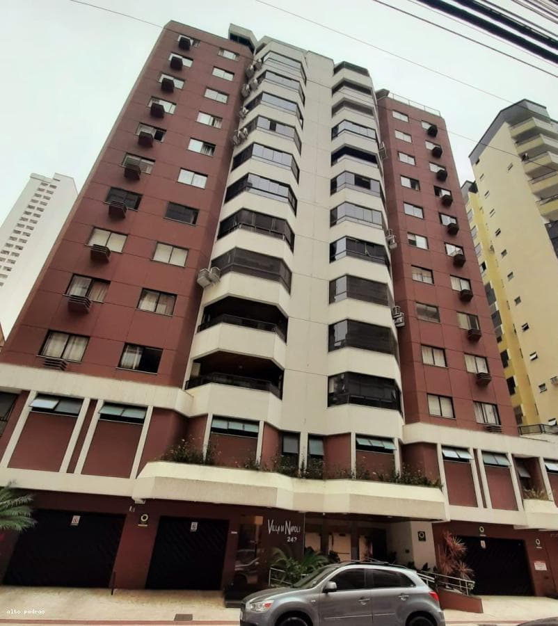 Apartamento 2 Quartos para Venda em Balneário Camboriú / SC no bairro CENTRO
