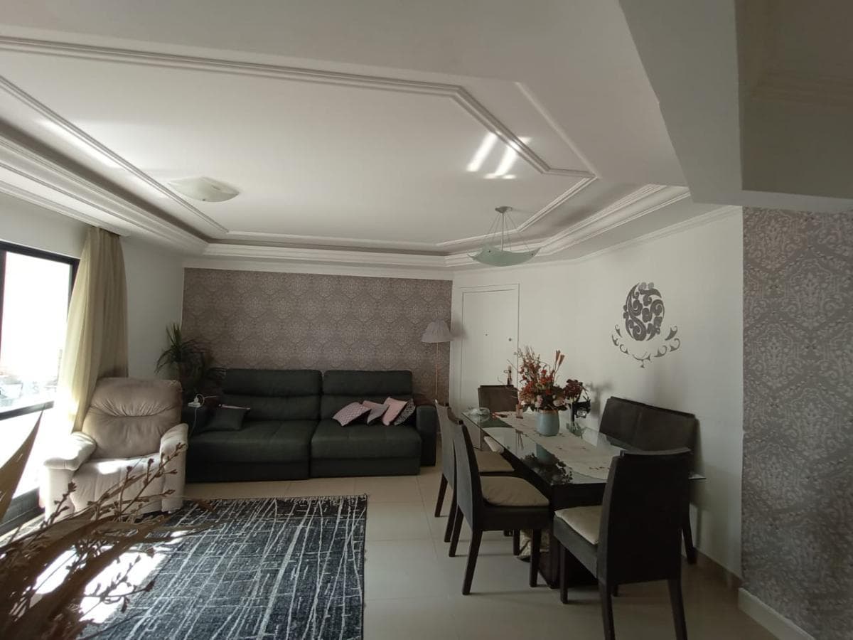 Apartamento 3 dormitórios para Venda em Balneário Camboriú / SC no bairro CENTRO