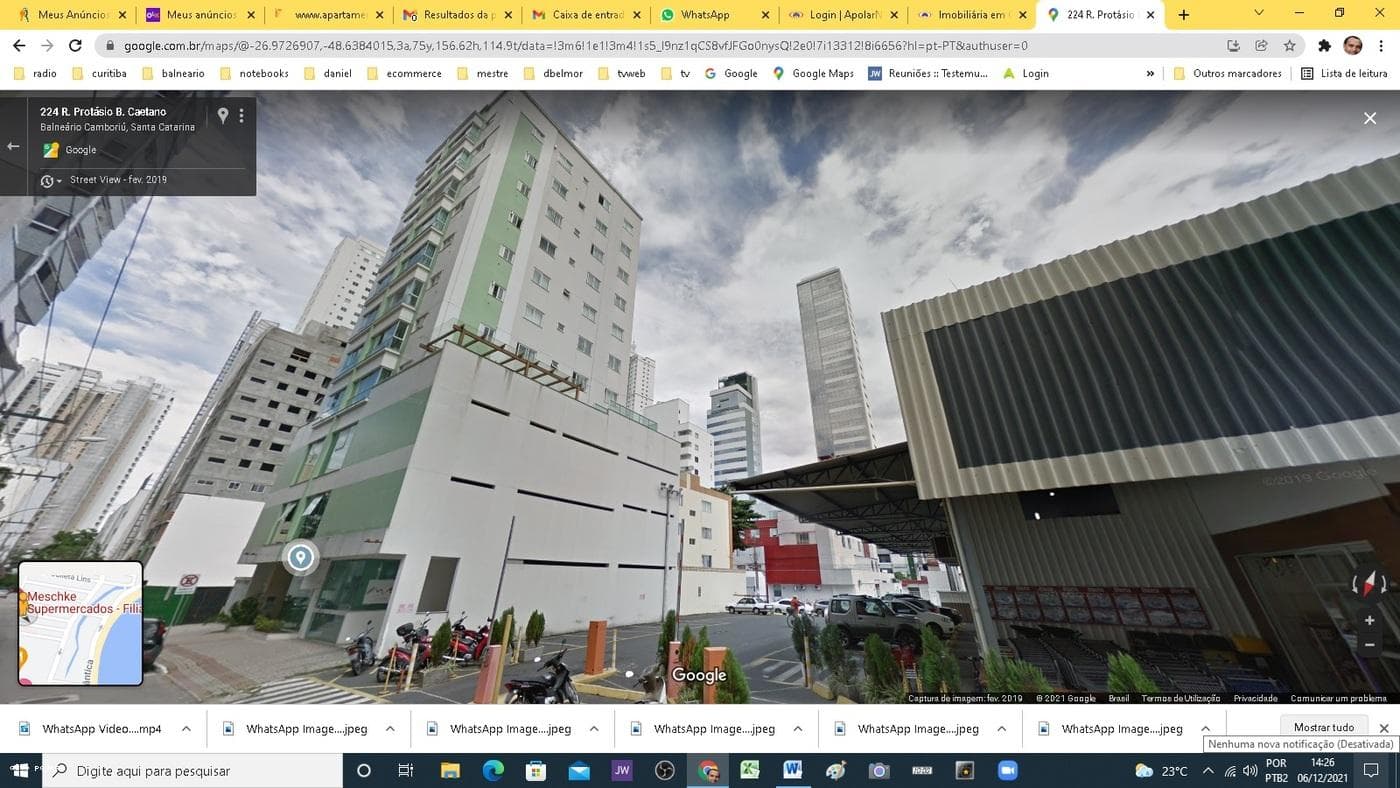 Apartamento 3 Quartos para Venda em Balneário Camboriú / SC no bairro Pioneiros