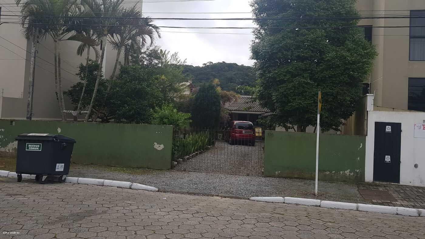 Casa para Venda em Balneário Camboriú / SC no bairro Nova Esperança