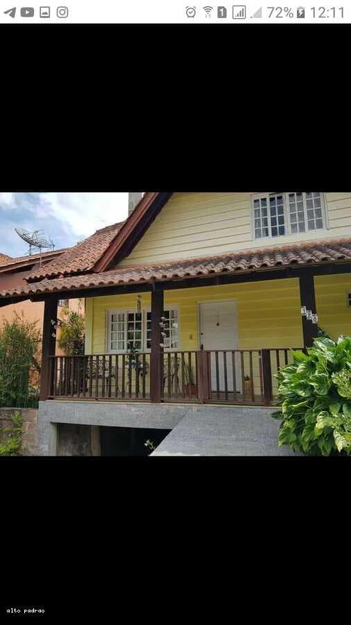 Casa para Venda em Gramado / RS no bairro Ariribá