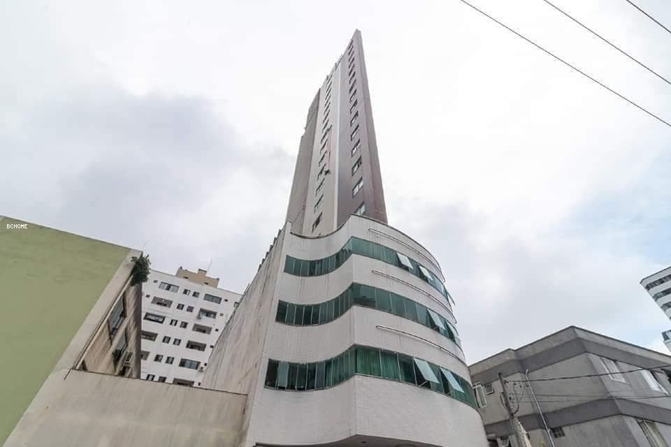 Apartamento 3 Quartos para Venda em Balneário Camboriú / SC no bairro CENTRO